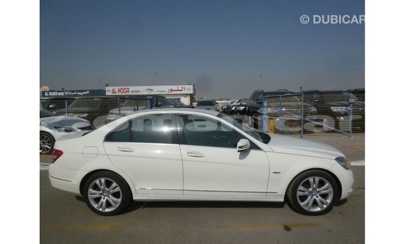 Buy Import Mercedes-Benz 200 White Car in Import - Dubai in Dhufar Buy Import Mercedes-Benz 200 White Car in Import - Dubai in Dhufar
