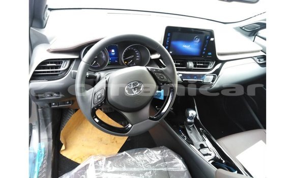 Buy Import Toyota C-HR Other Car in Import - Dubai in Dhufar Buy Import Toyota C-HR Other Car in Import - Dubai in Dhufar