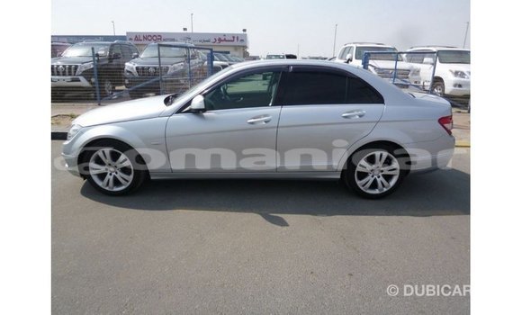 Buy Import Mercedes-Benz 200 Other Car in Import - Dubai in Dhufar Buy Import Mercedes-Benz 200 Other Car in Import - Dubai in Dhufar