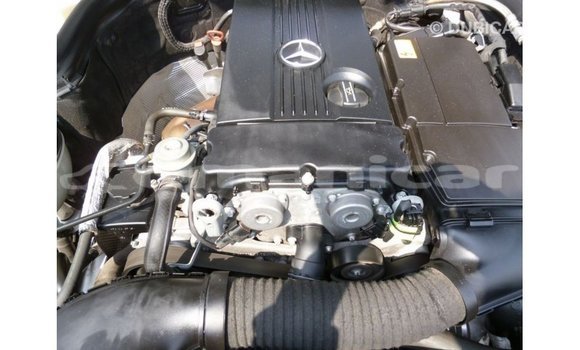 Buy Import Mercedes-Benz 200 Other Car in Import - Dubai in Dhufar Buy Import Mercedes-Benz 200 Other Car in Import - Dubai in Dhufar