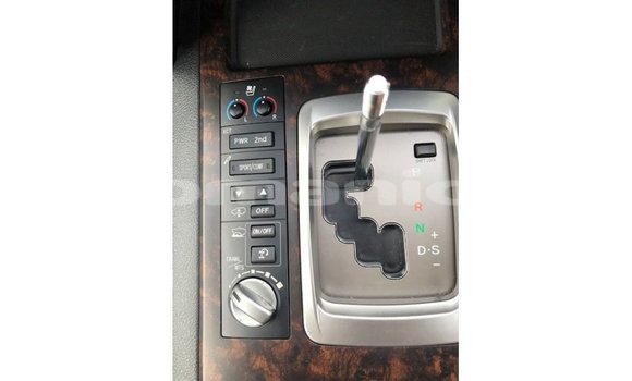 Buy Import Toyota Land Cruiser White Car in Import - Dubai in Dhufar Buy Import Toyota Land Cruiser White Car in Import - Dubai in Dhufar