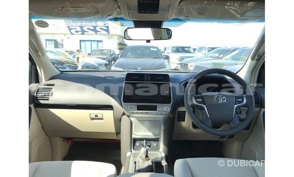 Buy Import Toyota Prado White Car in Import - Dubai in Dhufar Buy Import Toyota Prado White Car in Import - Dubai in Dhufar