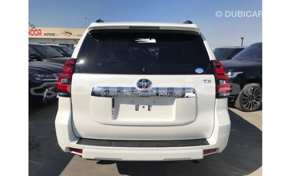 Buy Import Toyota Prado White Car in Import - Dubai in Dhufar Buy Import Toyota Prado White Car in Import - Dubai in Dhufar