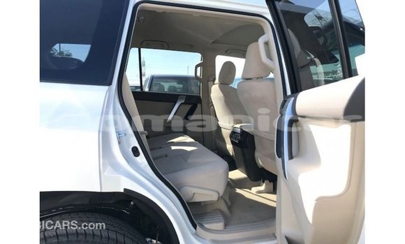 Buy Import Toyota Prado White Car in Import - Dubai in Dhufar Buy Import Toyota Prado White Car in Import - Dubai in Dhufar
