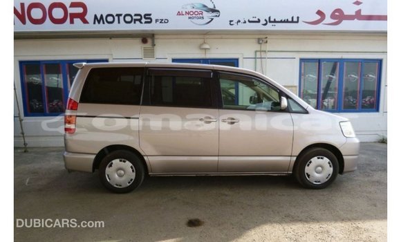 Buy Import Toyota Voxy Other Car in Import - Dubai in Dhufar Buy Import Toyota Voxy Other Car in Import - Dubai in Dhufar