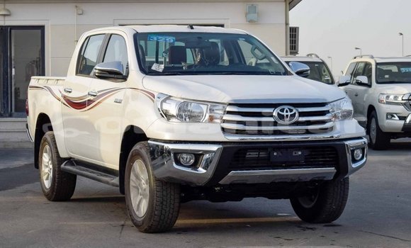 Buy Import Toyota Hilux White Car in Import - Dubai in Dhufar Buy Import Toyota Hilux White Car in Import - Dubai in Dhufar