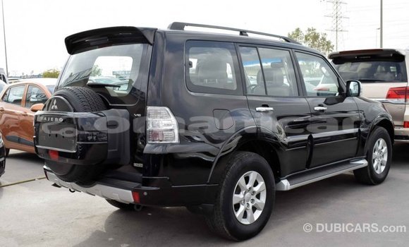 Buy Import Mitsubishi Pajero Black Car in Import - Dubai in Dhufar Buy Import Mitsubishi Pajero Black Car in Import - Dubai in Dhufar
