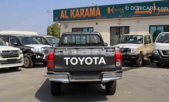 Buy Import Toyota Hilux Other Car in Import - Dubai in Dhufar Buy Import Toyota Hilux Other Car in Import - Dubai in Dhufar