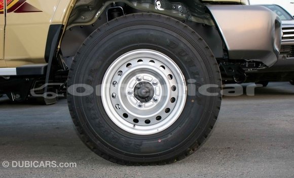 Buy Import Toyota Land Cruiser Beige Car in Import - Dubai in Dhufar Buy Import Toyota Land Cruiser Beige Car in Import - Dubai in Dhufar