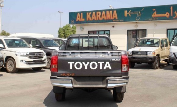 Buy Import Toyota Hilux Other Car in Import - Dubai in Dhufar Buy Import Toyota Hilux Other Car in Import - Dubai in Dhufar