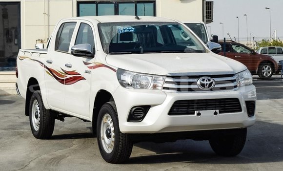 Buy Import Toyota Hilux White Car in Import - Dubai in Dhufar Buy Import Toyota Hilux White Car in Import - Dubai in Dhufar
