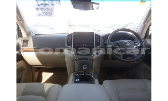 Buy Import Toyota Land Cruiser Black Car in Import - Dubai in Dhufar Buy Import Toyota Land Cruiser Black Car in Import - Dubai in Dhufar