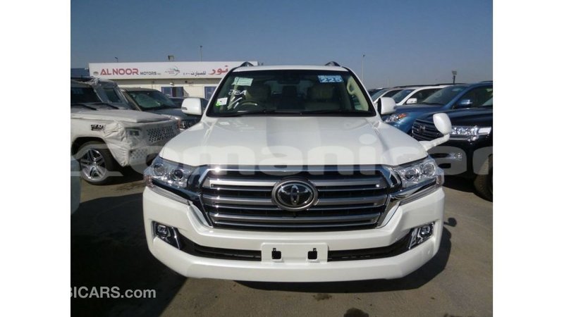 Big with watermark toyota land cruiser dhufar import dubai 3291