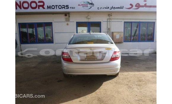 Buy Import Mercedes-Benz 200 Other Car in Import - Dubai in Dhufar Buy Import Mercedes-Benz 200 Other Car in Import - Dubai in Dhufar