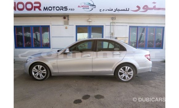 Buy Import Mercedes-Benz 200 Other Car in Import - Dubai in Dhufar Buy Import Mercedes-Benz 200 Other Car in Import - Dubai in Dhufar
