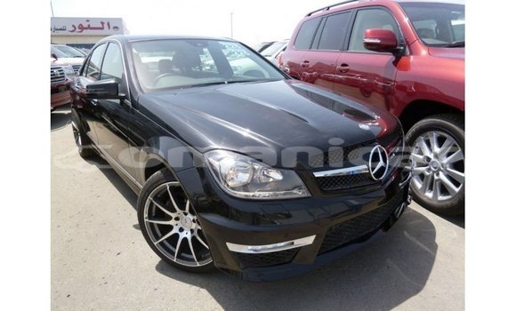 Buy Import Mercedes-Benz 200 Black Car in Import - Dubai in Dhufar Buy Import Mercedes-Benz 200 Black Car in Import - Dubai in Dhufar