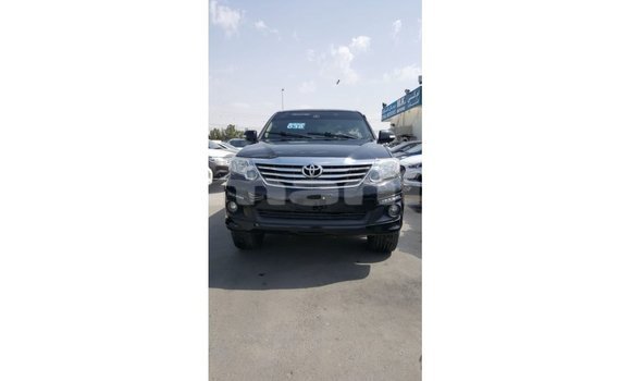 Buy Import Toyota Fortuner Black Car in Import - Dubai in Dhufar Buy Import Toyota Fortuner Black Car in Import - Dubai in Dhufar