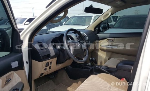 Buy Import Toyota Fortuner White Car in Import - Dubai in Dhufar Buy Import Toyota Fortuner White Car in Import - Dubai in Dhufar