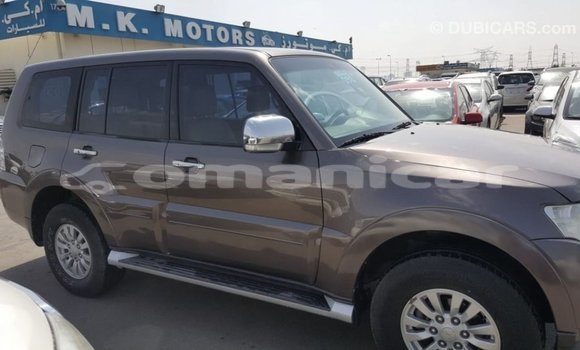 Buy Import Mitsubishi Pajero Brown Car in Import - Dubai in Dhufar Buy Import Mitsubishi Pajero Brown Car in Import - Dubai in Dhufar