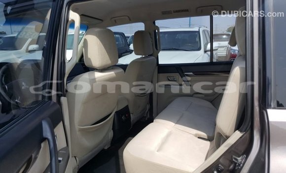 Buy Import Mitsubishi Pajero Brown Car in Import - Dubai in Dhufar Buy Import Mitsubishi Pajero Brown Car in Import - Dubai in Dhufar