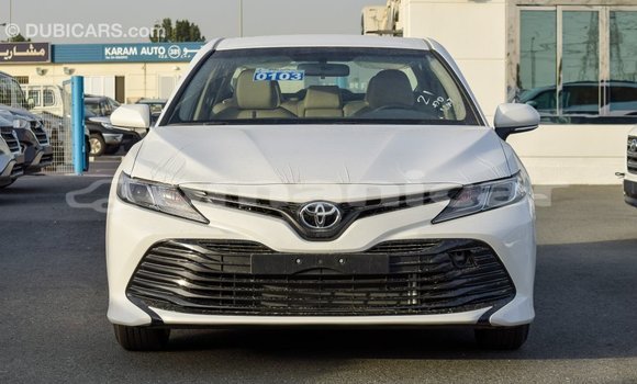 Buy Import Toyota Camry White Car in Import - Dubai in Dhufar Buy Import Toyota Camry White Car in Import - Dubai in Dhufar