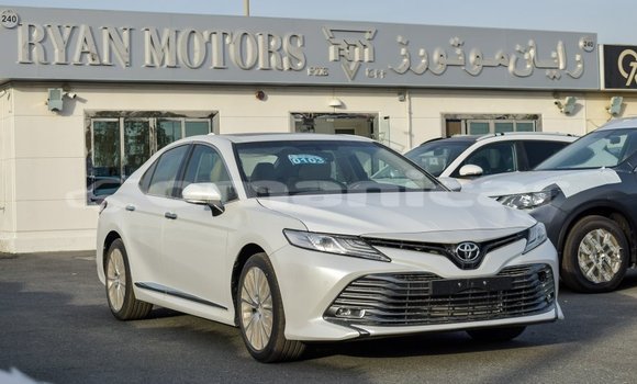 Buy Import Toyota Camry White Car in Import - Dubai in Dhufar Buy Import Toyota Camry White Car in Import - Dubai in Dhufar