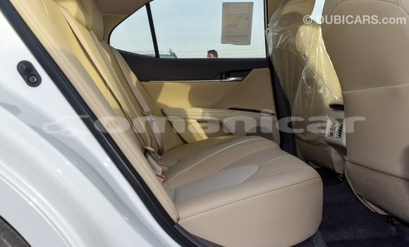 Buy Import Toyota Camry White Car in Import - Dubai in Dhufar Buy Import Toyota Camry White Car in Import - Dubai in Dhufar