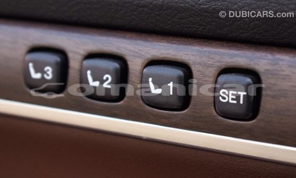 Buy Import Toyota Land Cruiser White Car in Import - Dubai in Dhufar Buy Import Toyota Land Cruiser White Car in Import - Dubai in Dhufar