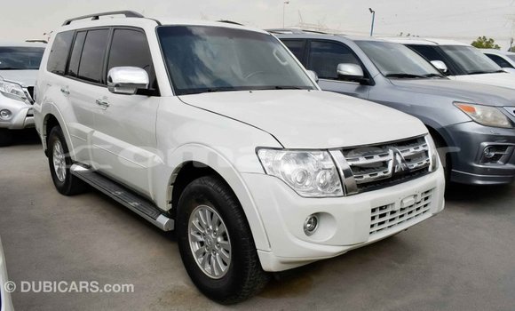 Buy Import Mitsubishi Pajero White Car in Import - Dubai in Dhufar Buy Import Mitsubishi Pajero White Car in Import - Dubai in Dhufar