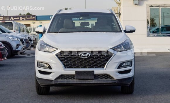 Buy Import Hyundai Tucson White Car in Import - Dubai in Dhufar Buy Import Hyundai Tucson White Car in Import - Dubai in Dhufar