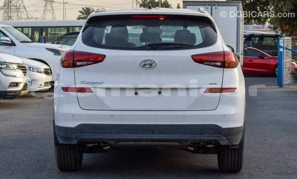 Buy Import Hyundai Tucson White Car in Import - Dubai in Dhufar Buy Import Hyundai Tucson White Car in Import - Dubai in Dhufar