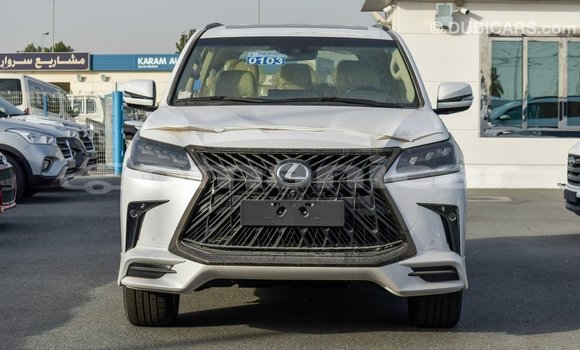 Buy Import Lexus LX White Car in Import - Dubai in Dhufar Buy Import Lexus LX White Car in Import - Dubai in Dhufar