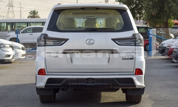 Buy Import Lexus LX White Car in Import - Dubai in Dhufar Buy Import Lexus LX White Car in Import - Dubai in Dhufar
