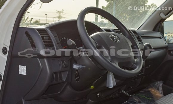 Buy Import Toyota Hiace White Car in Import - Dubai in Dhufar Buy Import Toyota Hiace White Car in Import - Dubai in Dhufar
