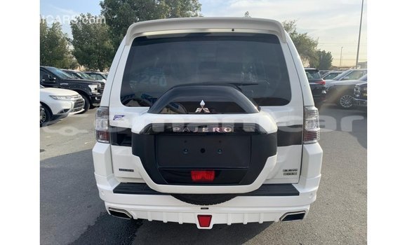 Buy Import Mitsubishi Pajero White Car in Import - Dubai in Dhufar Buy Import Mitsubishi Pajero White Car in Import - Dubai in Dhufar