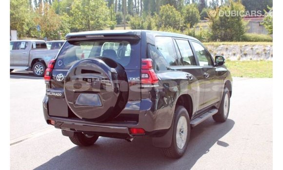 Buy Import Toyota Hilux Black Car in Import - Dubai in Dhufar Buy Import Toyota Hilux Black Car in Import - Dubai in Dhufar