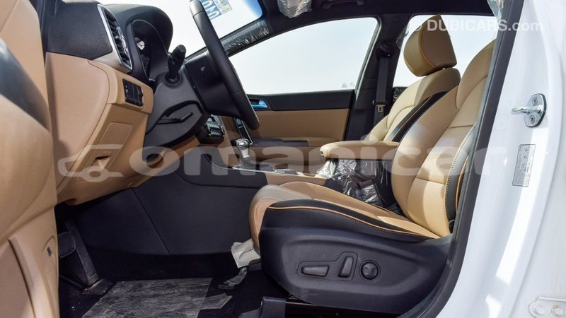 Big with watermark kia sportage dhufar import dubai 3324