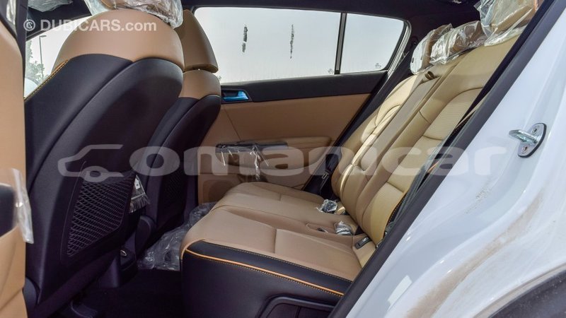 Big with watermark kia sportage dhufar import dubai 3324