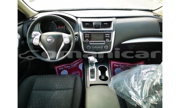 Buy Import Nissan Altima White Car in Import - Dubai in Dhufar Buy Import Nissan Altima White Car in Import - Dubai in Dhufar