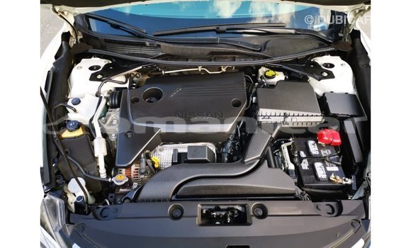 Buy Import Nissan Altima White Car in Import - Dubai in Dhufar Buy Import Nissan Altima White Car in Import - Dubai in Dhufar