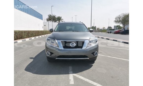 Buy Import Nissan Pathfinder Other Car in Import - Dubai in Dhufar Buy Import Nissan Pathfinder Other Car in Import - Dubai in Dhufar