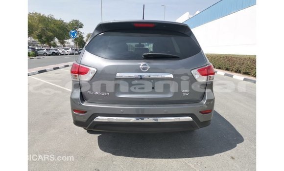 Buy Import Nissan Pathfinder Other Car in Import - Dubai in Dhufar Buy Import Nissan Pathfinder Other Car in Import - Dubai in Dhufar