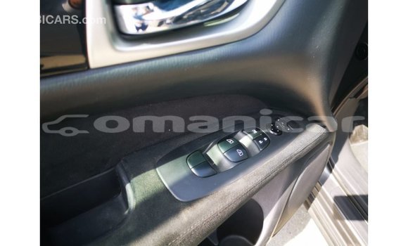 Buy Import Nissan Pathfinder Other Car in Import - Dubai in Dhufar Buy Import Nissan Pathfinder Other Car in Import - Dubai in Dhufar