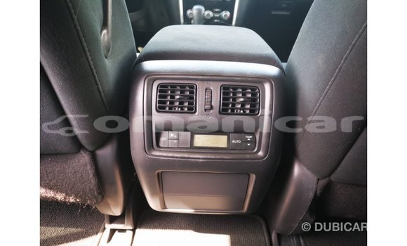 Buy Import Nissan Pathfinder Other Car in Import - Dubai in Dhufar Buy Import Nissan Pathfinder Other Car in Import - Dubai in Dhufar
