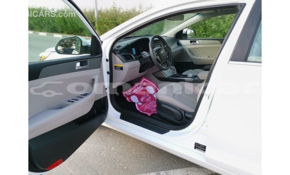 Buy Import Hyundai Sonata White Car in Import - Dubai in Dhufar Buy Import Hyundai Sonata White Car in Import - Dubai in Dhufar