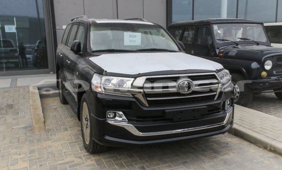 Buy Import Toyota Land Cruiser Black Car in Import - Dubai in Dhufar Buy Import Toyota Land Cruiser Black Car in Import - Dubai in Dhufar