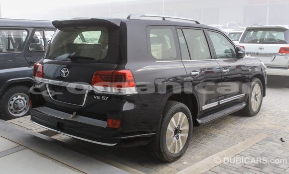 Buy Import Toyota Land Cruiser Black Car in Import - Dubai in Dhufar Buy Import Toyota Land Cruiser Black Car in Import - Dubai in Dhufar