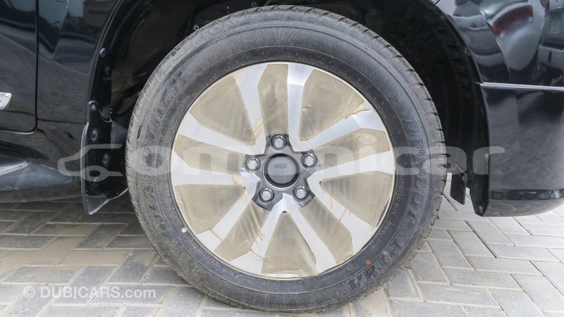 Big with watermark toyota land cruiser dhufar import dubai 3329