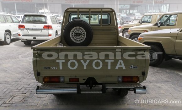 Buy Import Toyota Land Cruiser Beige Car in Import - Dubai in Dhufar Buy Import Toyota Land Cruiser Beige Car in Import - Dubai in Dhufar
