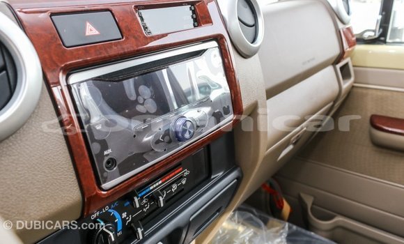 Buy Import Toyota Land Cruiser Beige Car in Import - Dubai in Dhufar Buy Import Toyota Land Cruiser Beige Car in Import - Dubai in Dhufar